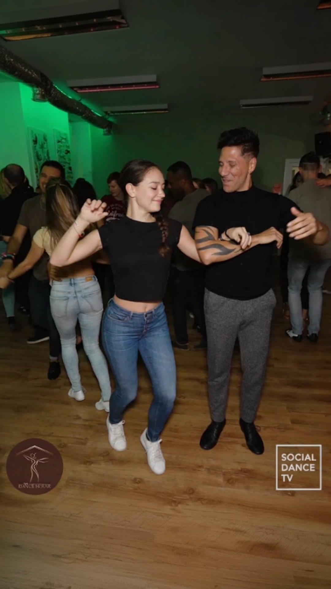 live 2 mambo budapest afterparty
